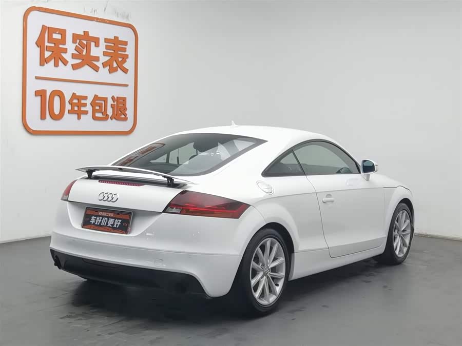 Audi TT 2011 car image #3