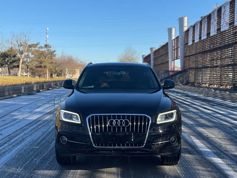 Audi Q5 2018 صورة سيارة #3