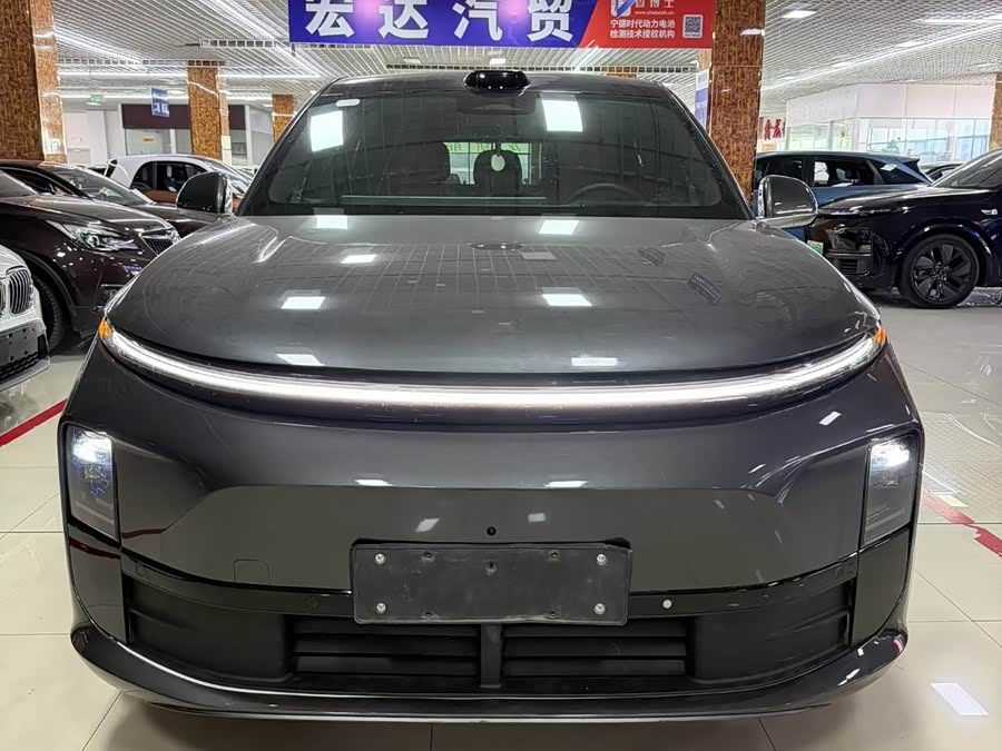 Li L6 2024 صورة سيارة #3