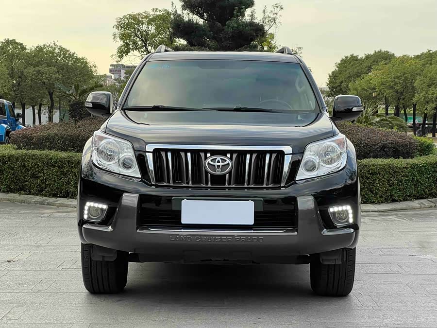 Toyota Prado (Imported) 2012 car image #3