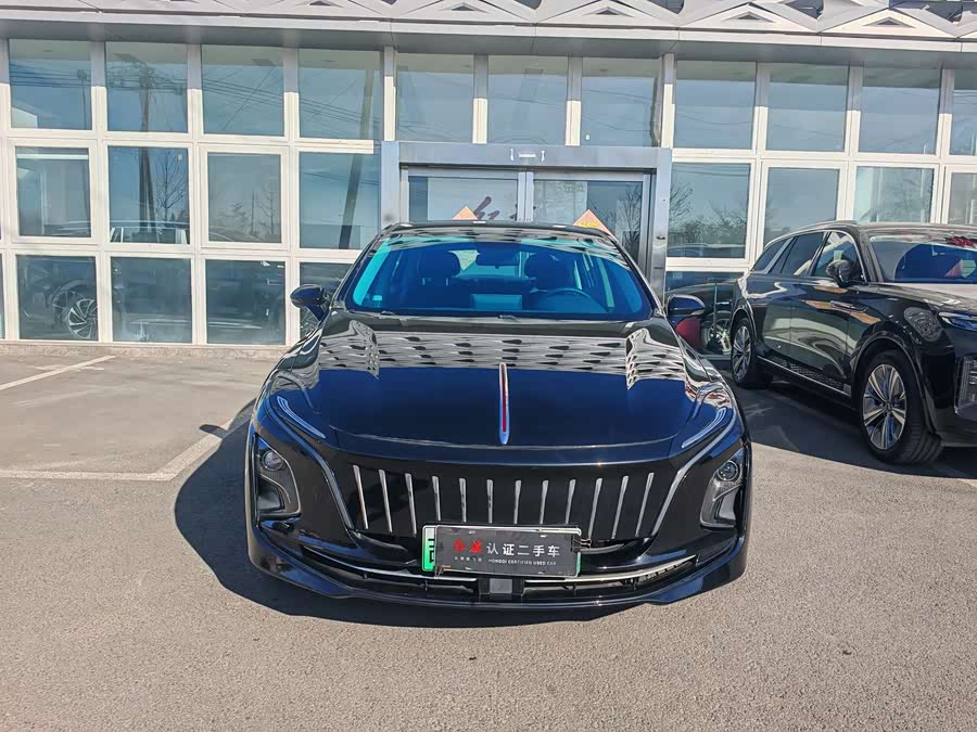 HongQi E-QM5 2022 car image #3