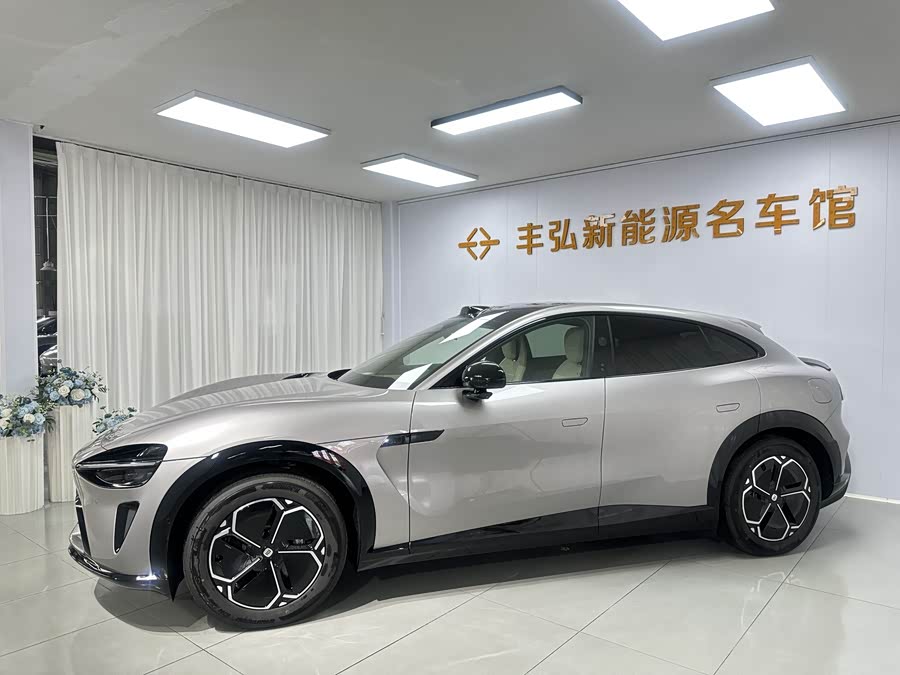 MI YU7 2025 car image #3