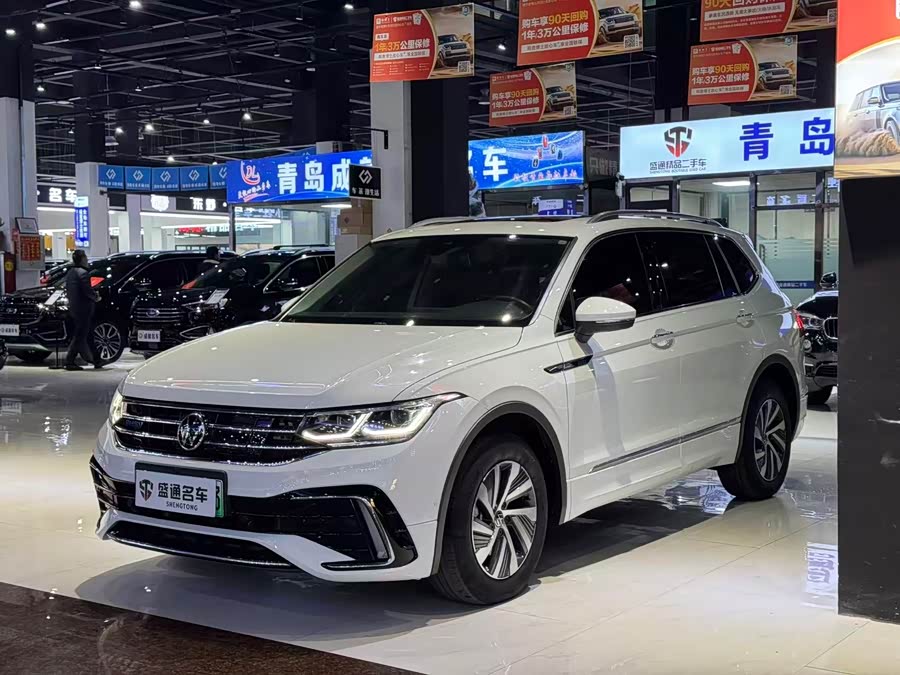 Volkswagen Tiguan L New Energy 2023 صورة سيارة #3