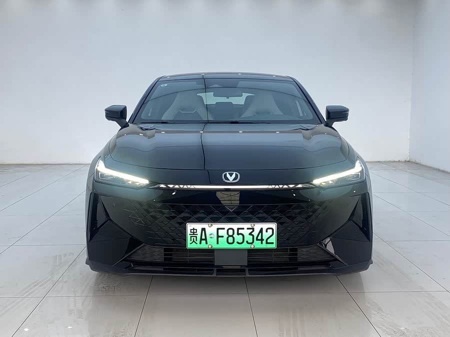 Changan UNI-V iDD 2024 #3 Changan UNI-V iDD 2024 car image #3