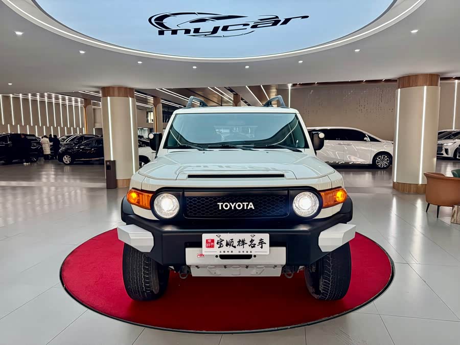 Toyota 2018 car image #3