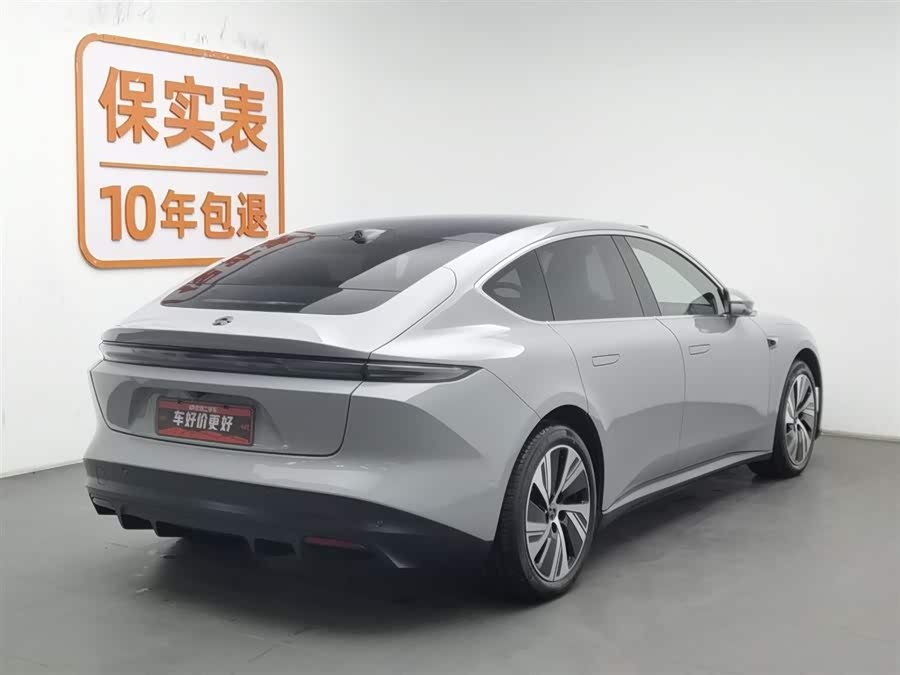 NIO ET5 2023 car image #3