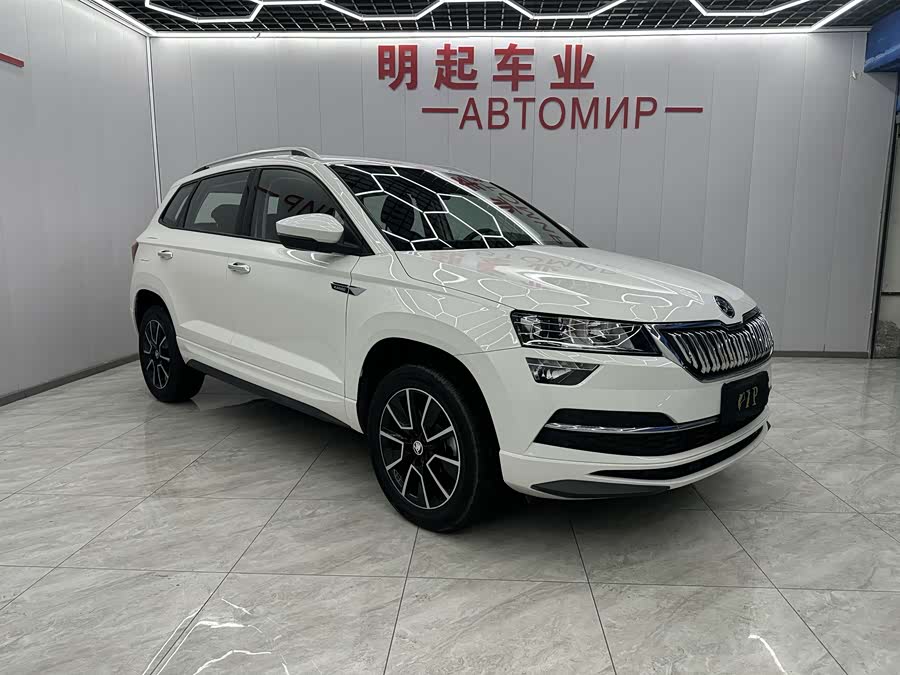 Skoda Karoq 2022 изображение автомобиля #3