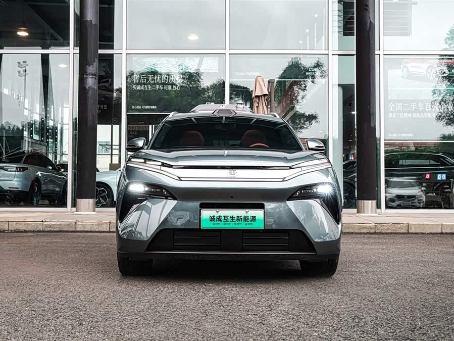 BYD Tang L 2025 immagine di auto #3