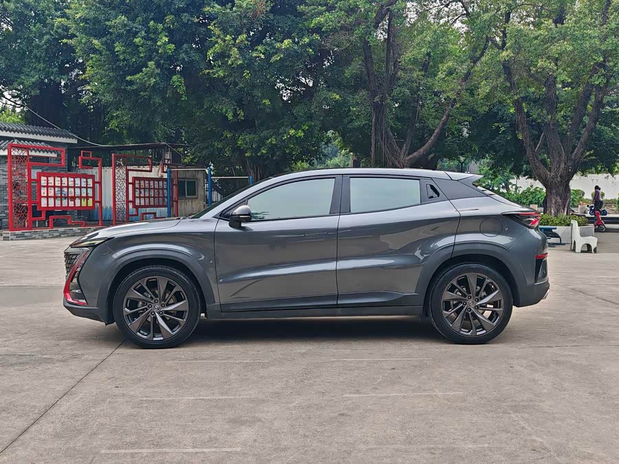 Changan UNI-T 2021 car image #3