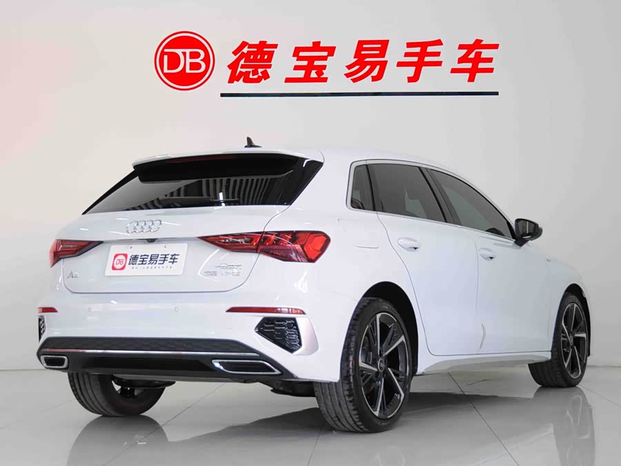 Audi A3 2024 immagine di auto #3