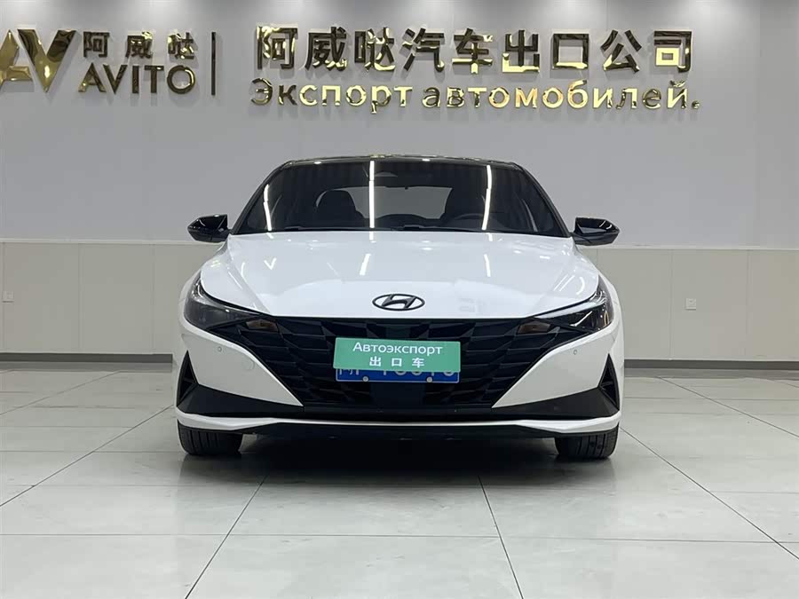 Hyundai Elantra 2022 car image #3