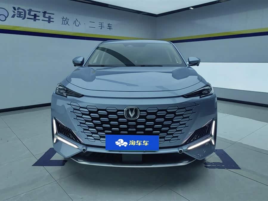 Changan UNI-K iDD 2022 car image #3