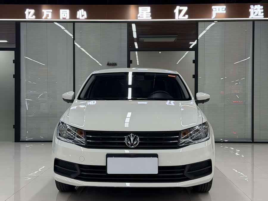 Volkswagen Santana 2022 immagine di auto #3