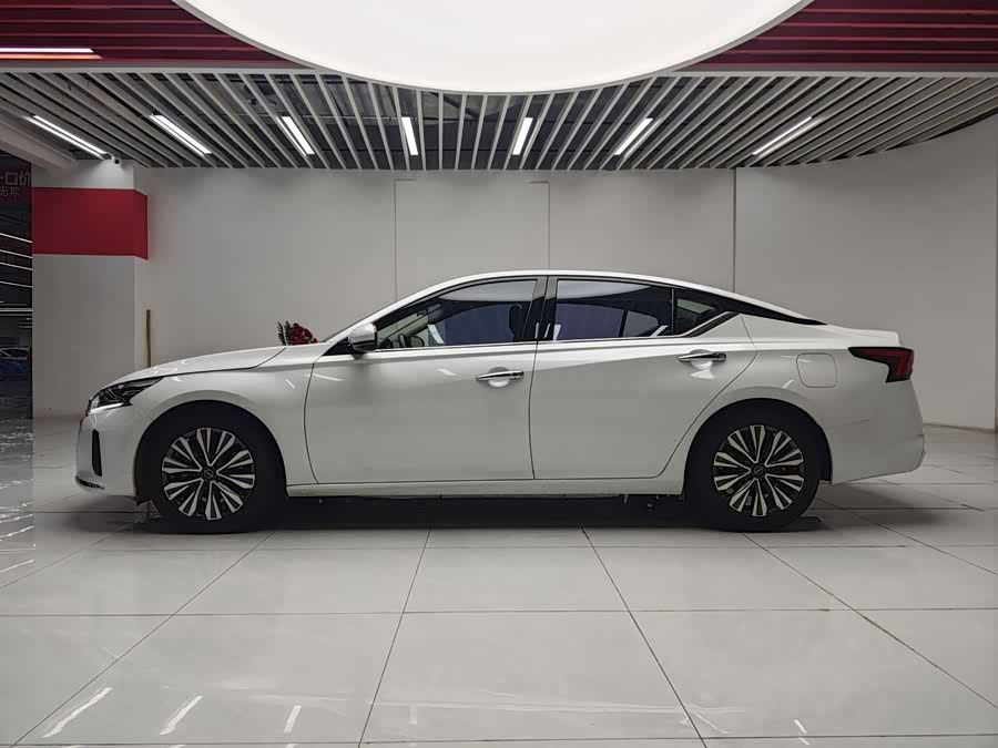 Nissan Teana 2023 car image #3