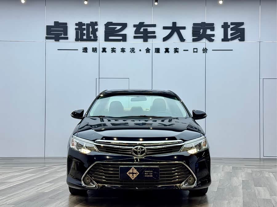 Toyota 2015 car image #3
