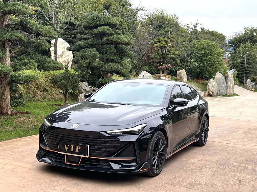Changan UNI-V 2023 car image #3