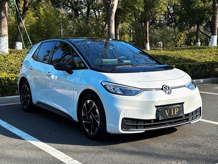 Volkswagen ID.3 2025 immagine di auto #3