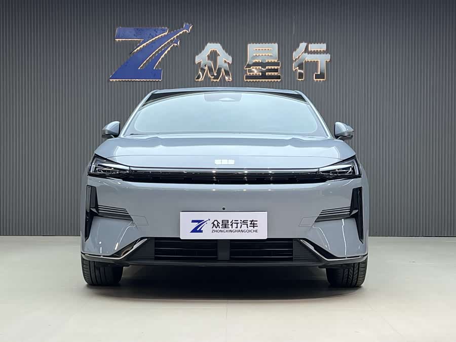 GEELY 2025 #3 GEELY 2025 car image #3