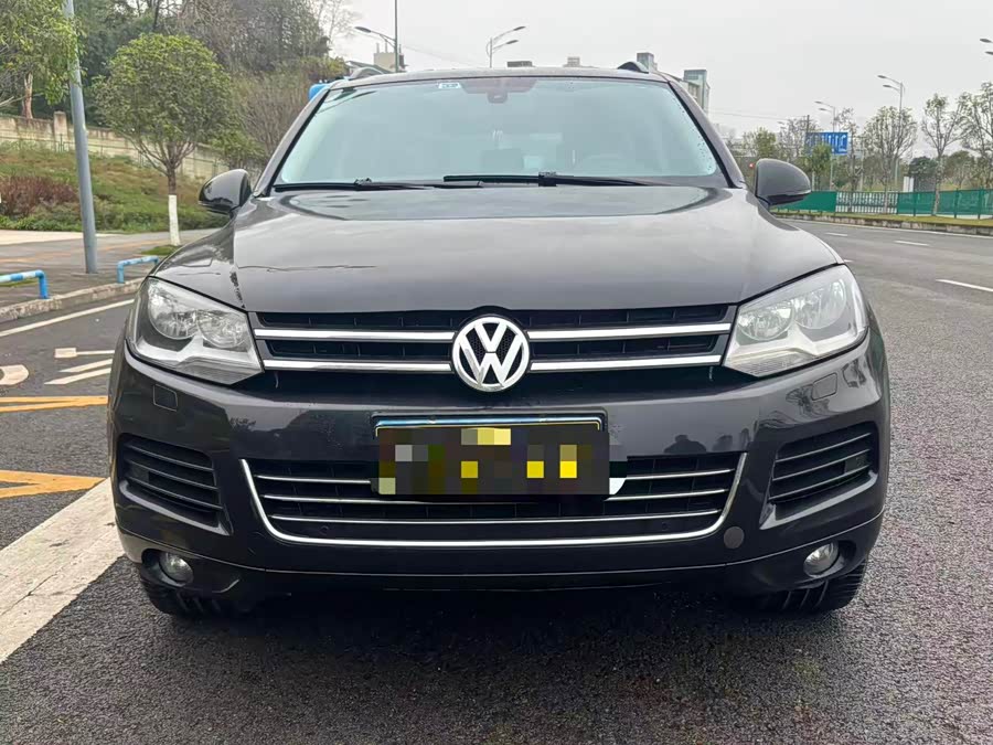 Volkswagen Touareg 2014 car image #3