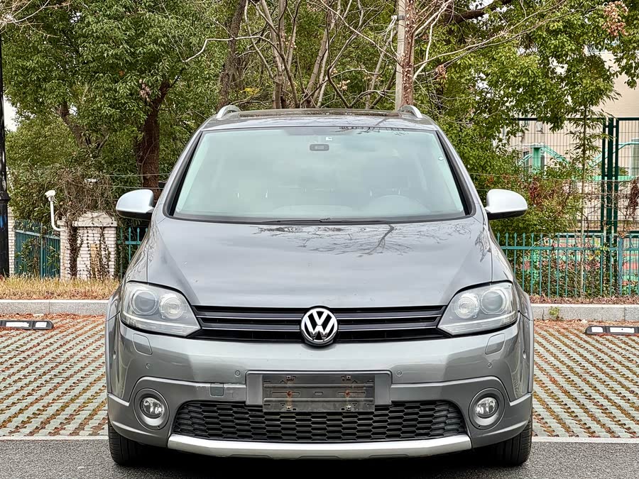 Volkswagen Golf (Imported) 2012 imagem de carro #3