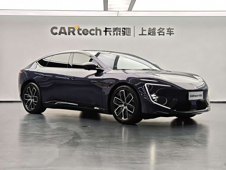 Avatr 12 2024 car image #3