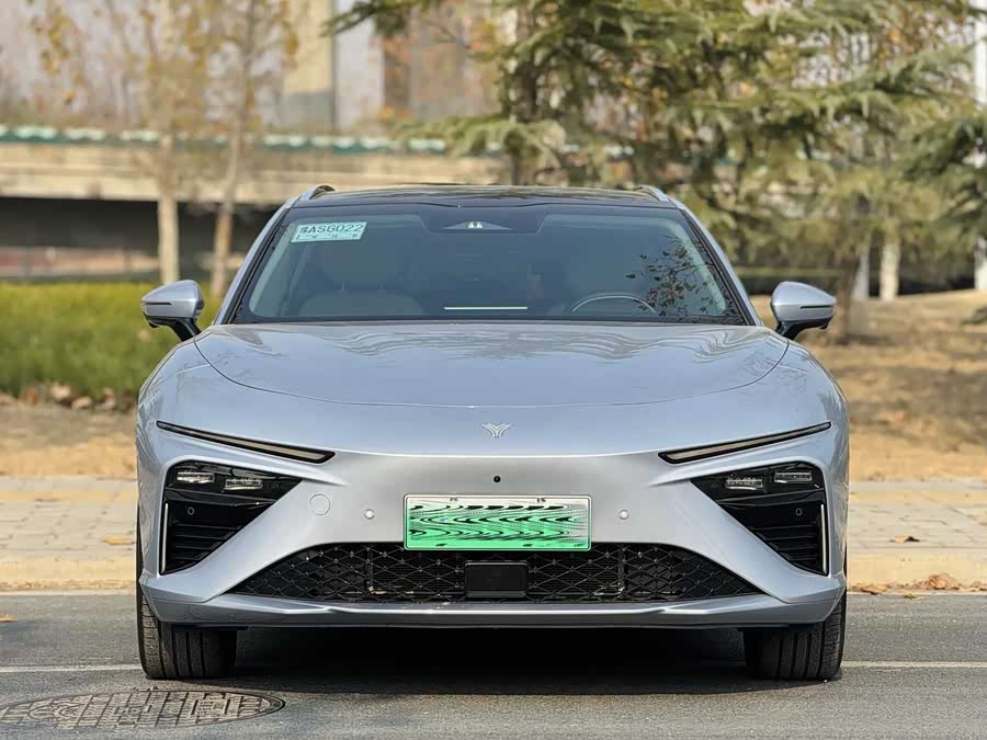 哪吒汽车 哪吒S猎装 2025 汽车图片 #3