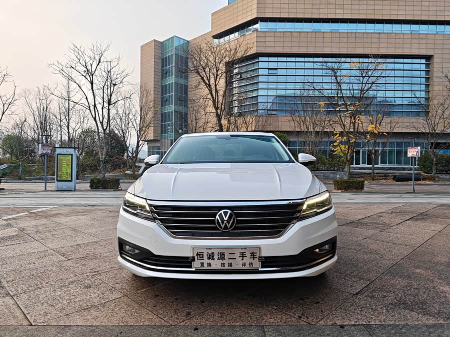 Volkswagen Lavida 2020 car image #3
