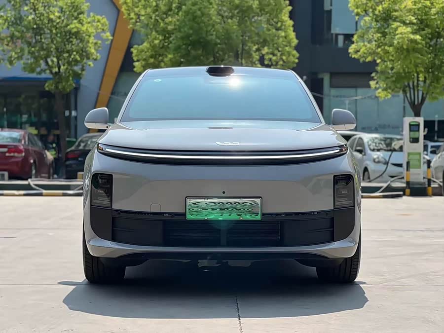 Li L6 2024 صورة سيارة #3