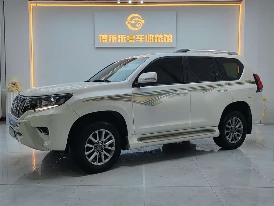 Toyota 2019 car image #3