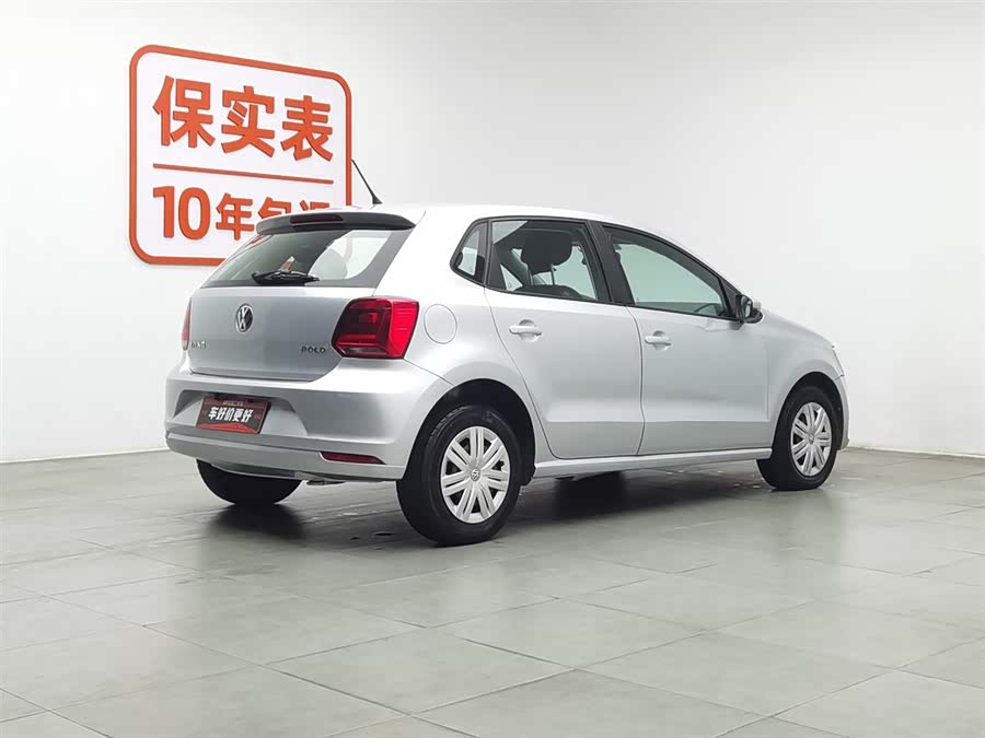 Volkswagen Polo 2017 car image #3
