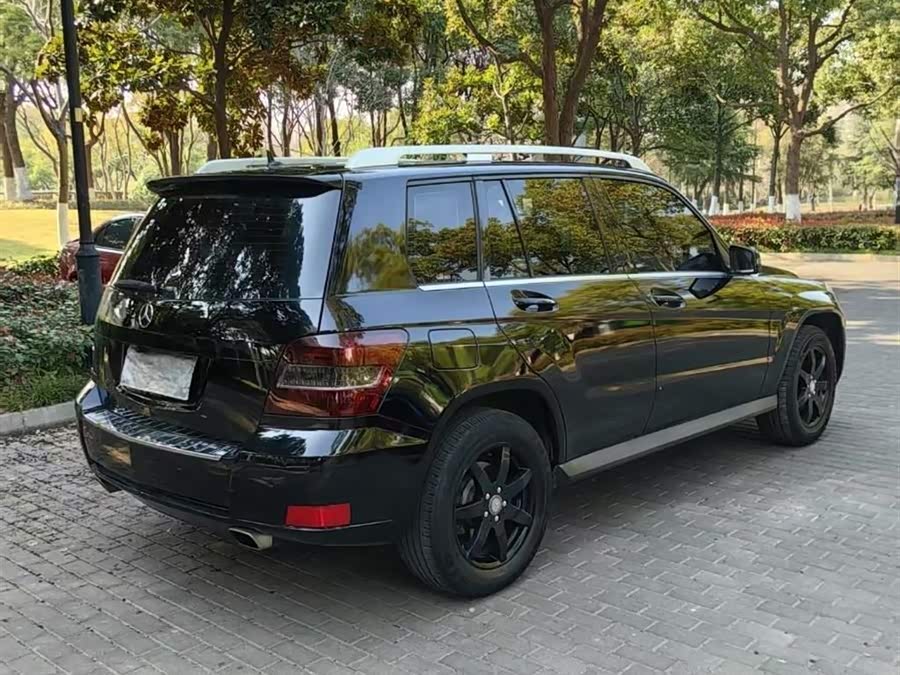 Mercedes-Benz GLK Class (Imported) 2010 car image #3