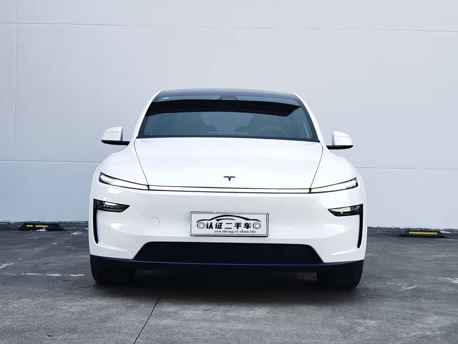 特斯拉 Model Y L 2025 汽车图片 #3