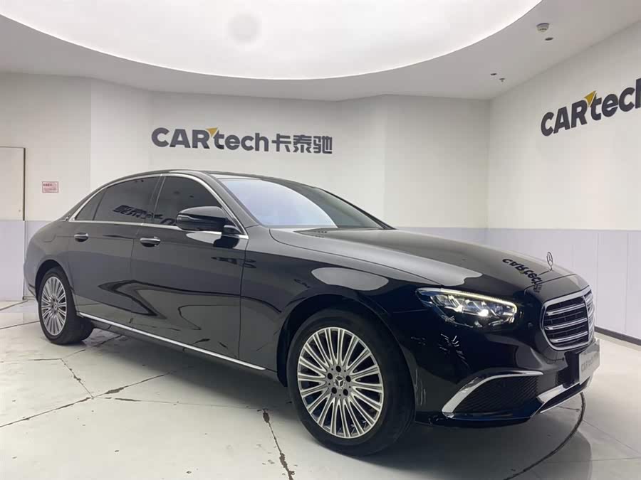 Mercedes-Benz E Class 2023 car image #3