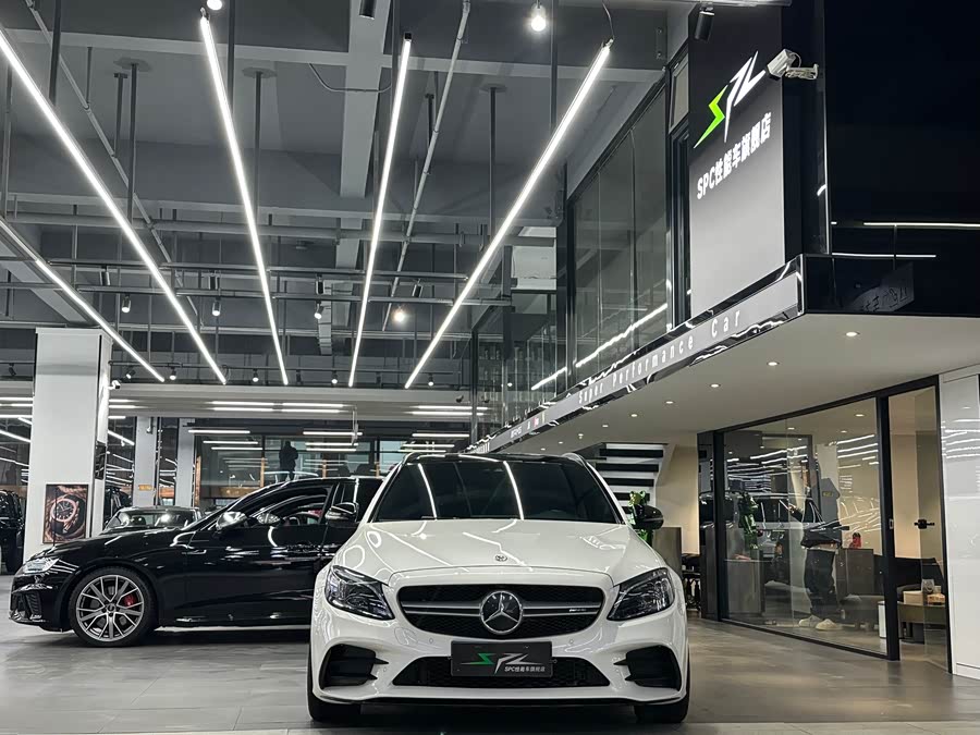 Mercedes-Benz C AMG 2021 car image #3