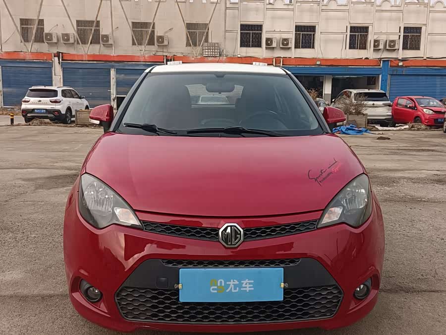 MG 3 2013 car image #3