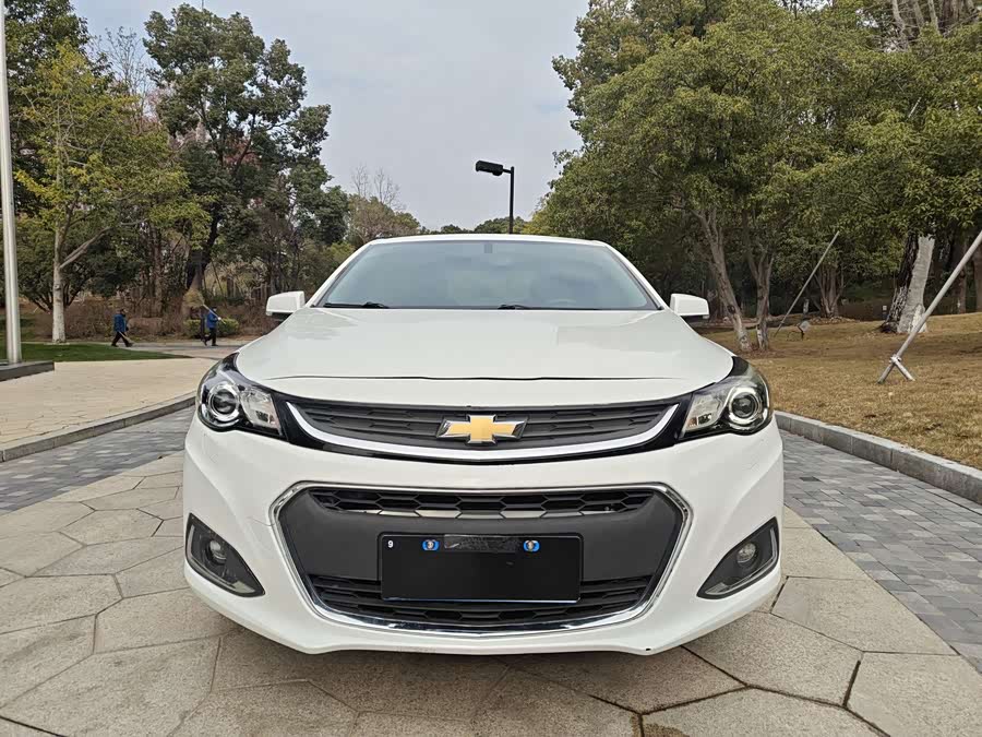 Chevrolet Malibu 2018 car image #3