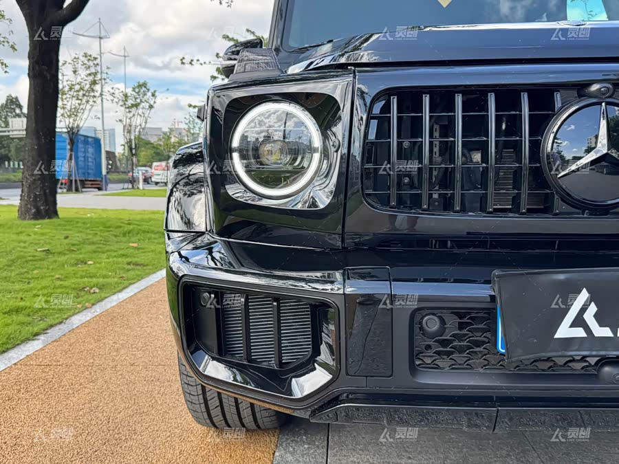 Mercedes-Benz G Class 2010 immagine di auto #3