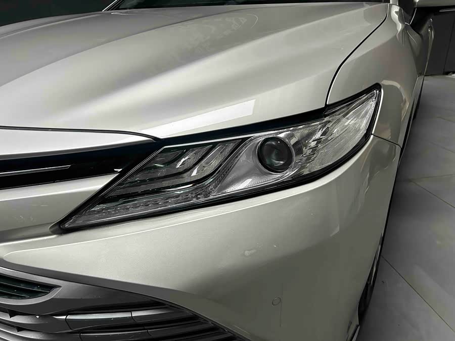 Toyota Camry 2019 car image #3