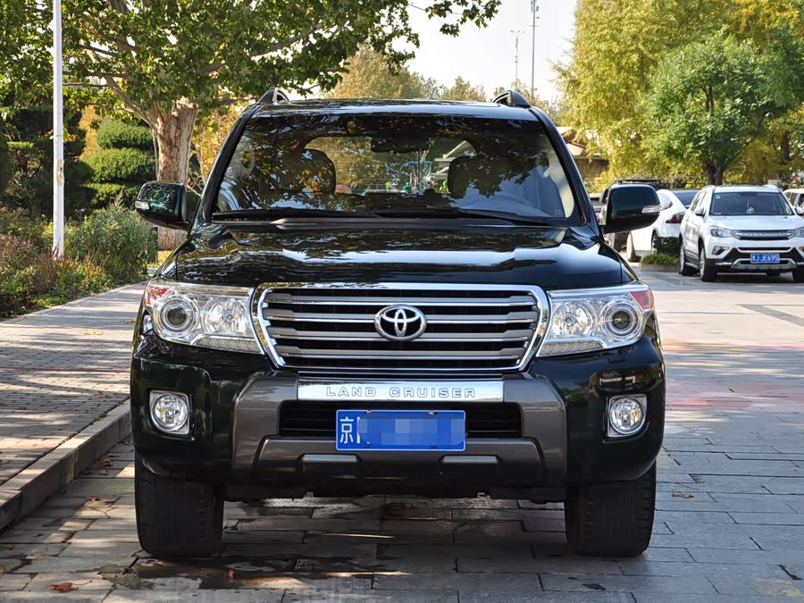 Toyota Land Cruiser 2015 #3 Toyota Land Cruiser 2015 car image #3