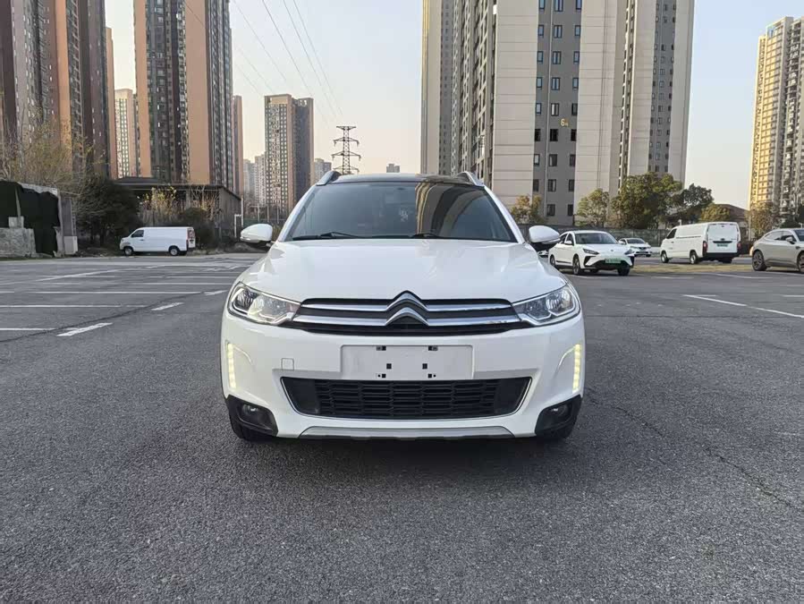 Citroen C3-XR 2017 car image #3