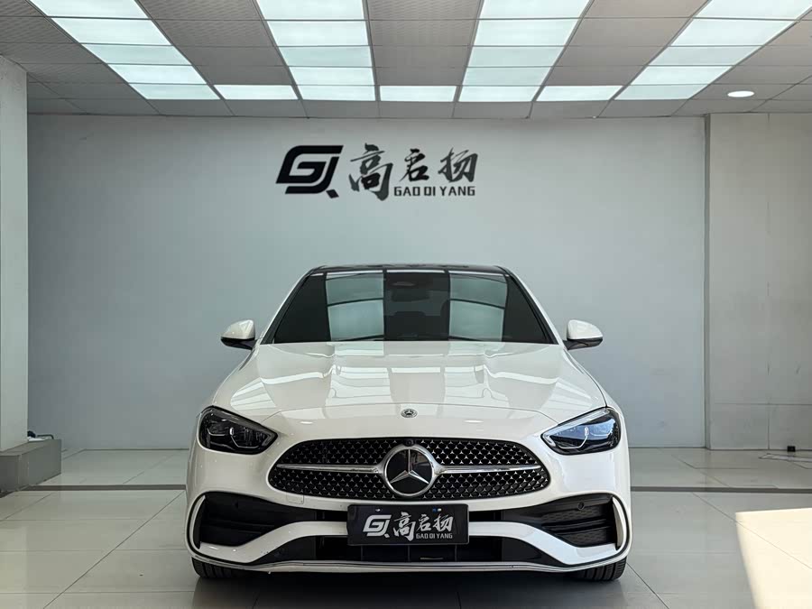 Mercedes-Benz C Class 2024 car image #3
