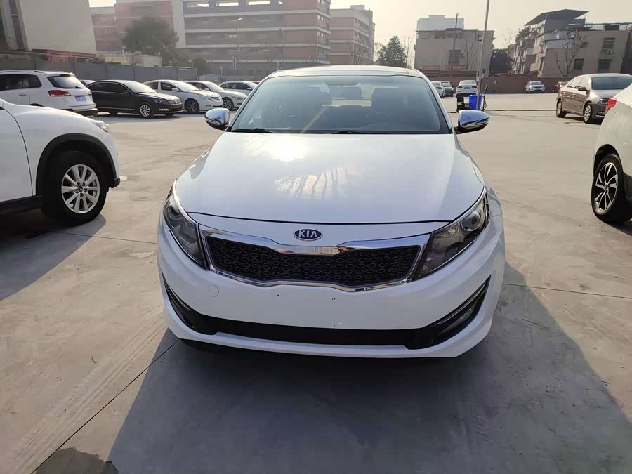 Kia K5 2012 #3 Kia K5 2012 car image #3