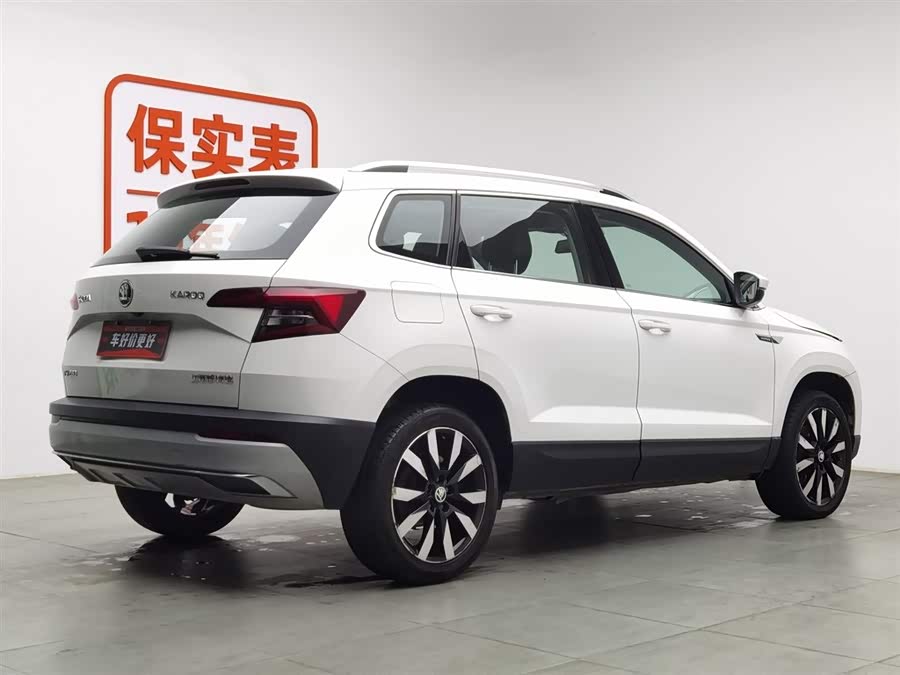 Skoda Karoq 2018 изображение автомобиля #3