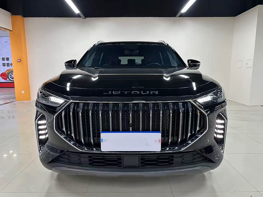 Jetour X70 PLUS 2025 #3 Jetour X70 PLUS 2025 car image #3
