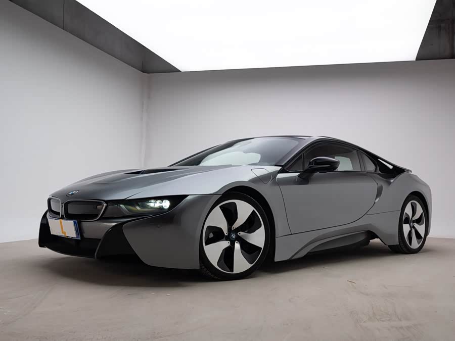 BMW i8 2015 car image #3