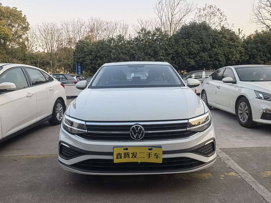 Volkswagen Bora 2023 immagine di auto #3
