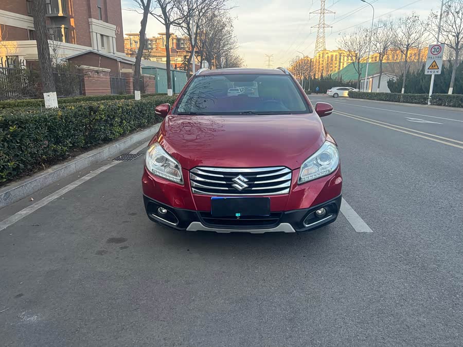 Suzuki S-Cross 2016 imagem de carro #3