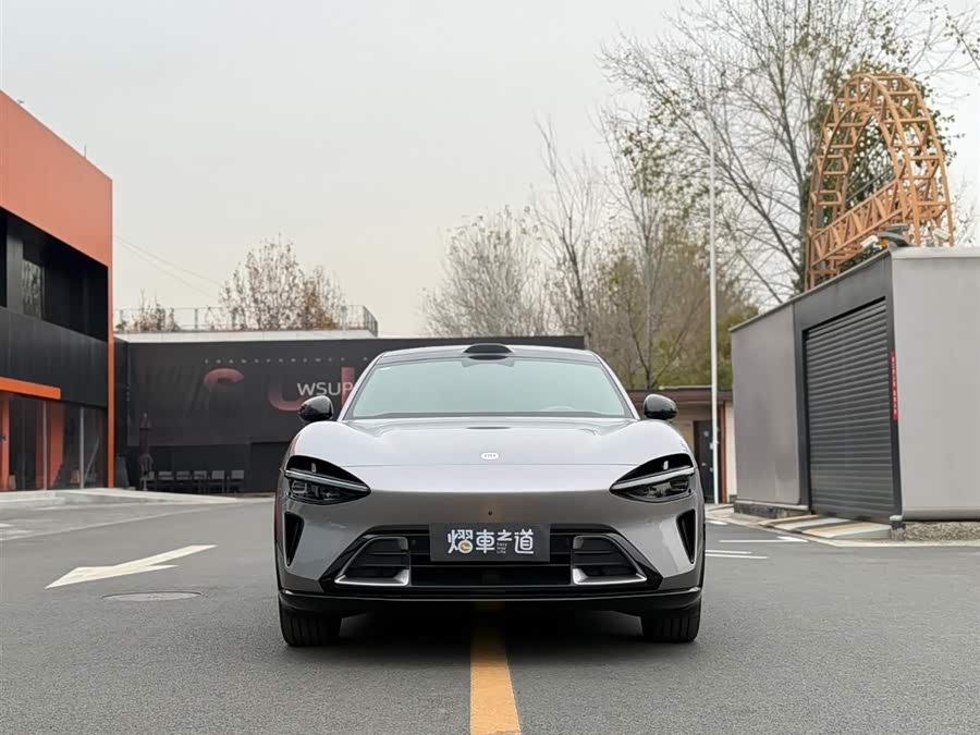 MI YU7 2025 immagine di auto #3