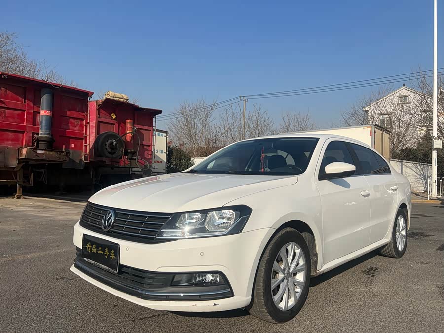 Volkswagen Lavida 2016 car image #3