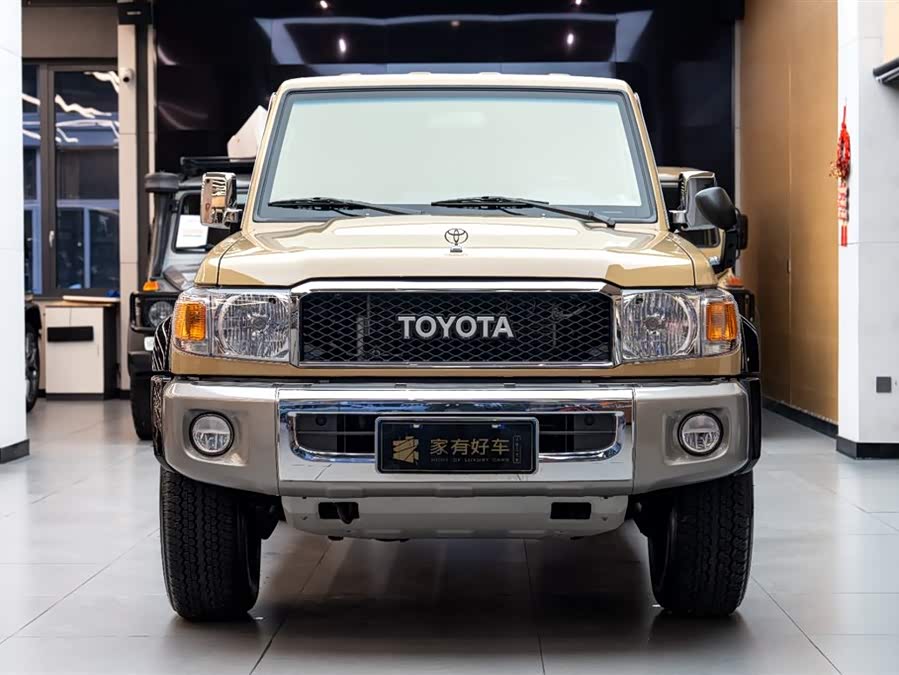 Toyota 2023 car image #3